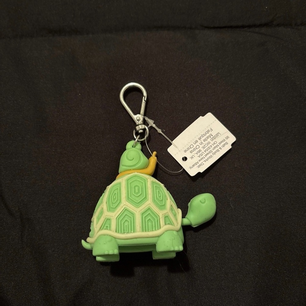 Bath & Body Works Turtle Pocketbac Holder